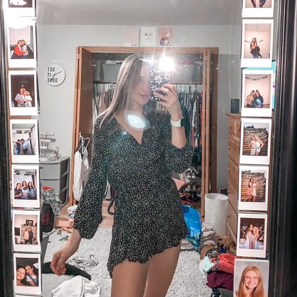 American Eagle Outfitters Pants - AEO Romper!!